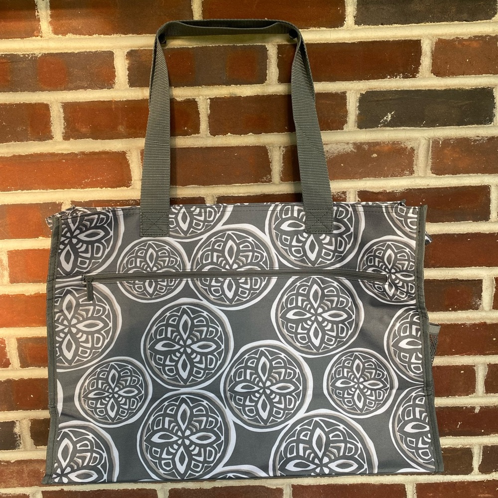 Deluxe Organizing Utility Tote